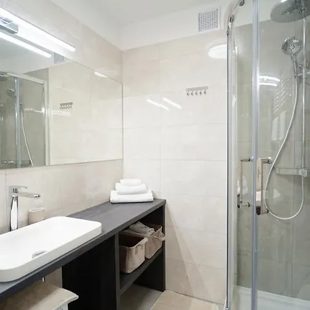 Everysky - Nad Lomnica 14a-b *