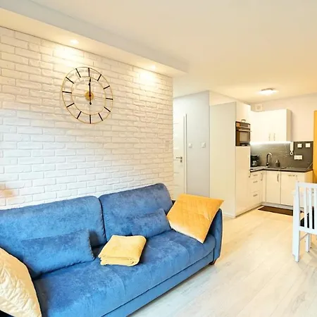 Apartment Everysky - Nad Lomnica 14a-b *