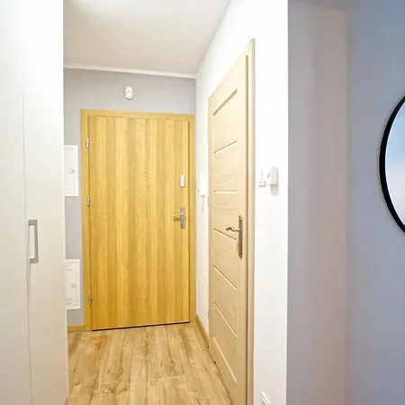 Everysky - Nad Lomnica 14a-b *