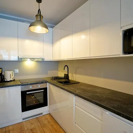 Everysky - Nad Lomnica 14a-b *